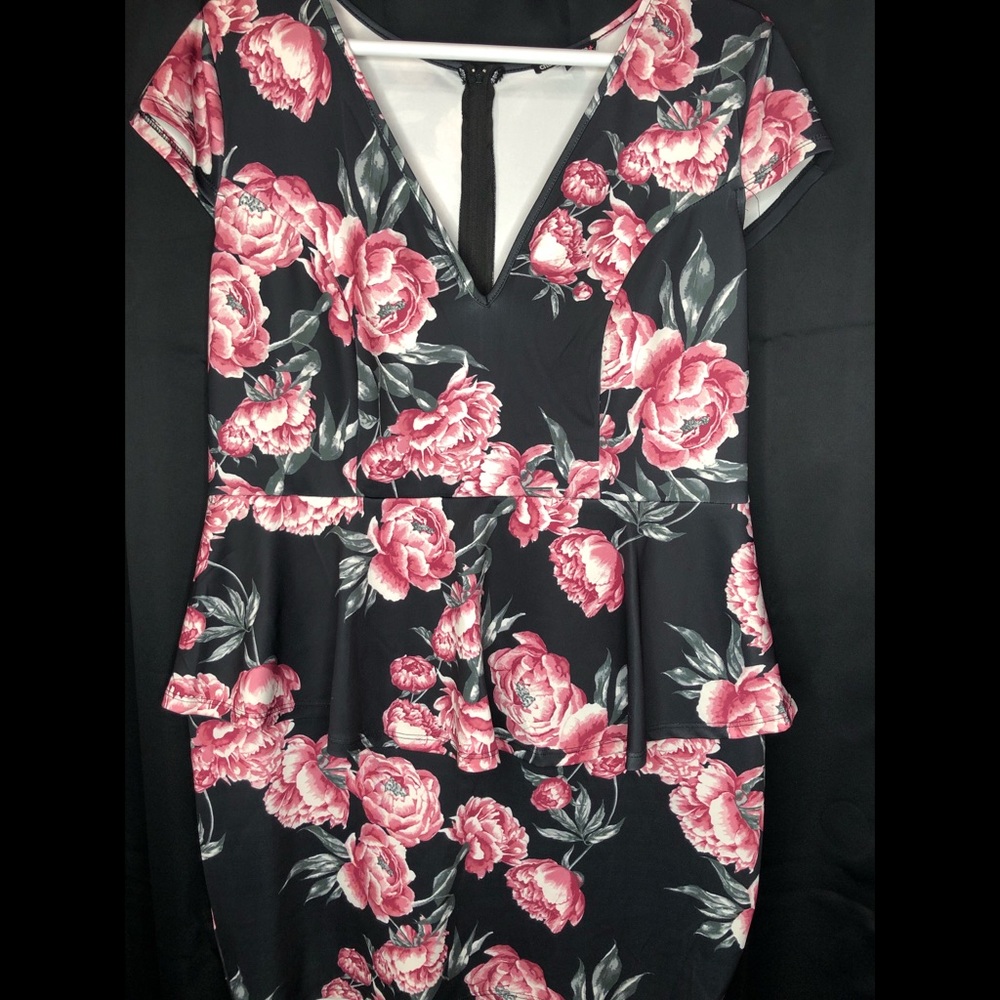 Plus Size Floral Peplum Dress